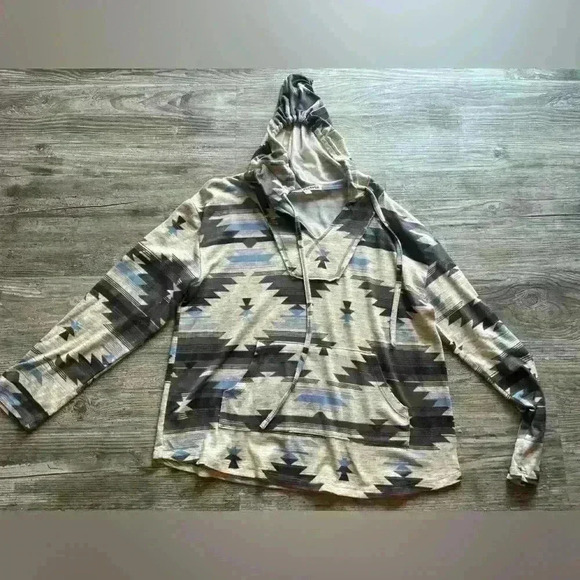 Women’s XL wallflower sweatshirt-lightweight - Picture 2 of 4